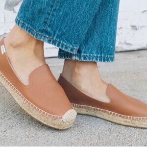 Soludos Golden Tan Pebbled Leather Seville Smoking Slipper Espadrille